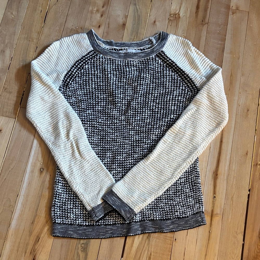 LOFT Black and Cream Textured Sweater